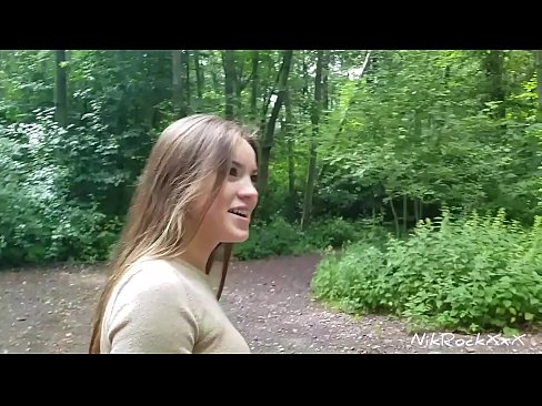 ❤️ Ehdotin Evelinalle, että panisimme julkisella paikalla! Hän suostui. Sitten panin häntä perseeseen ja spermasin hänen suuhunsa. Sitten hän pissasi itseensä. Kaunis porno at fi.com-fullporner.ru ﹏